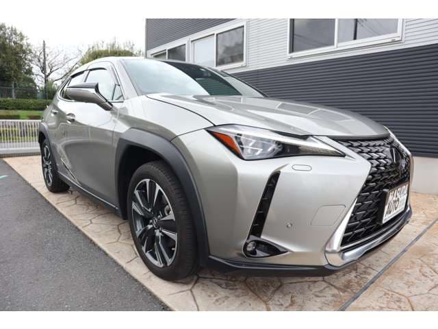 Car thumbnail 3