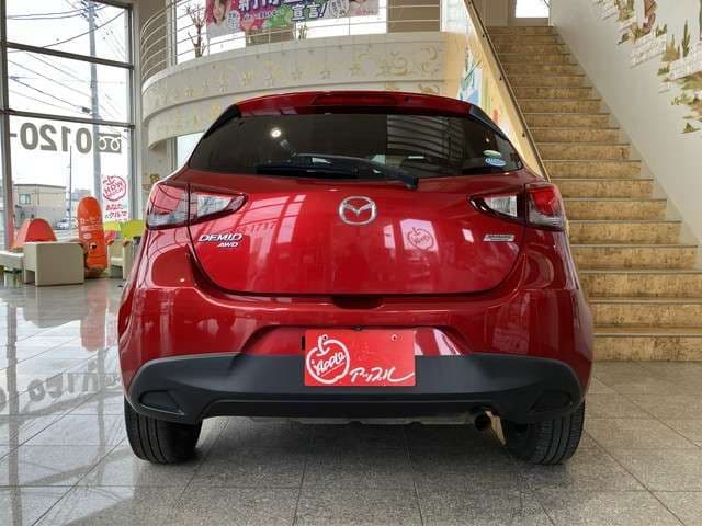 Car thumbnail 3