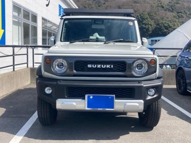 SUZUKI