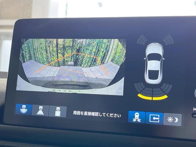 Car thumbnail 4
