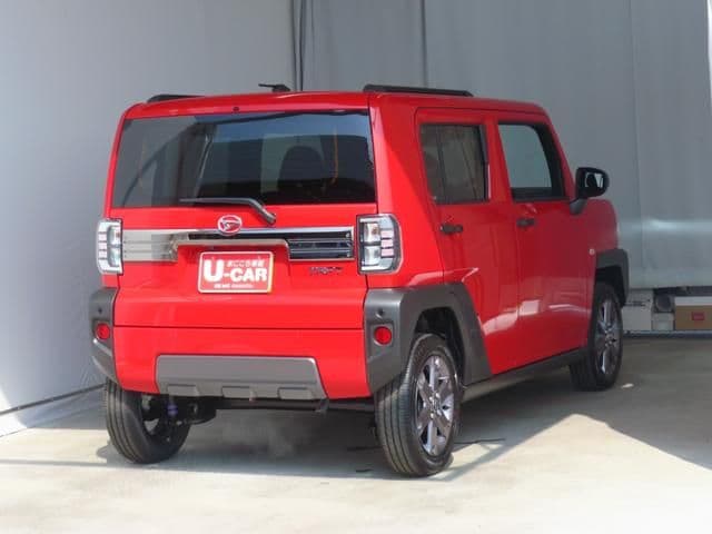 Car thumbnail 4