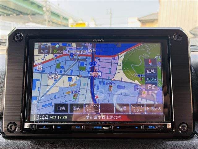 Car thumbnail 4