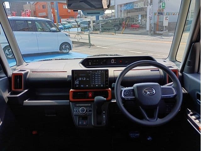 Car thumbnail 3