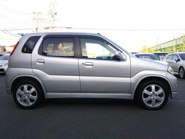 Car thumbnail 3