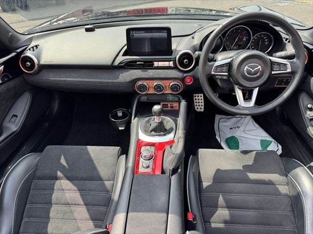 Car thumbnail 3