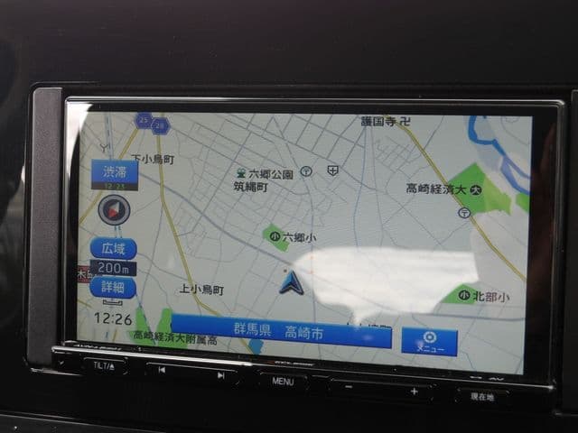 Car thumbnail 4