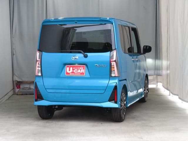 Car thumbnail 4