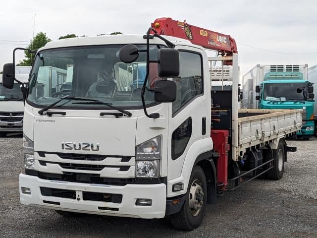 ISUZU