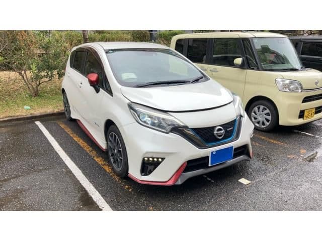 NISSAN