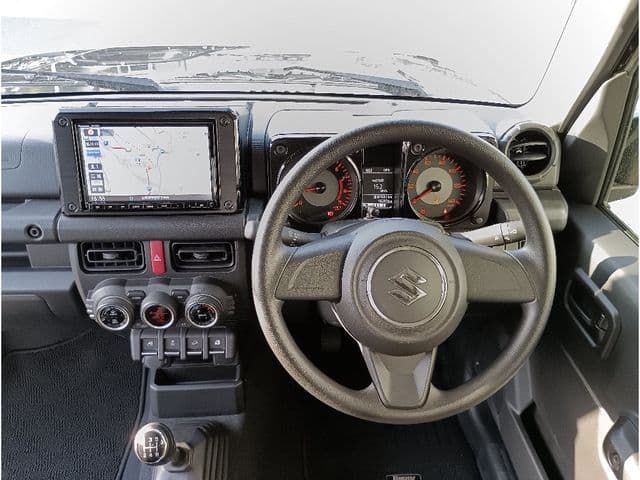 Car thumbnail 3