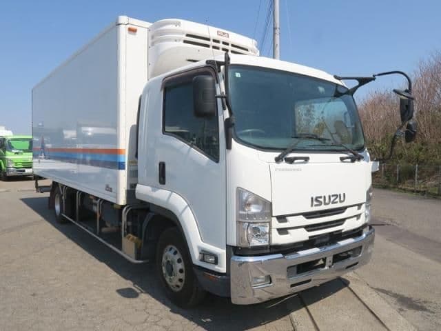 ISUZU