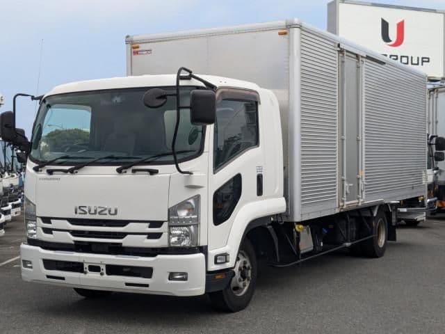 ISUZU