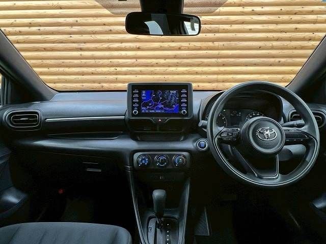 Car thumbnail 3