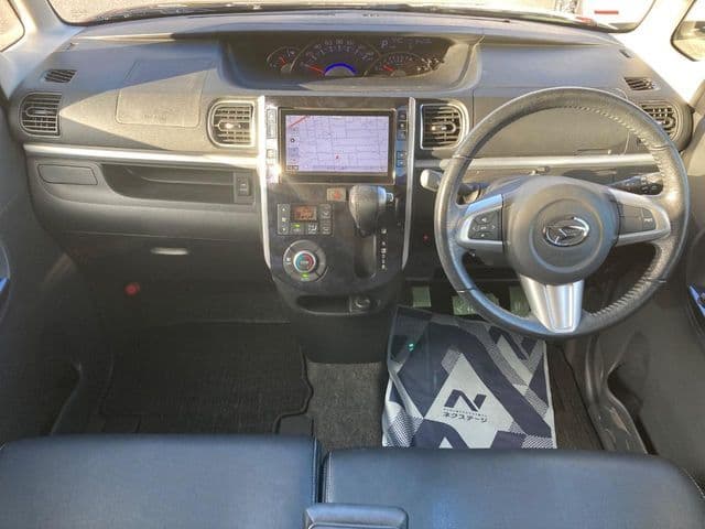 Car thumbnail 2