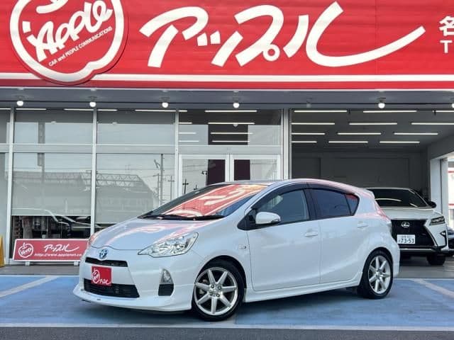 Car image 1