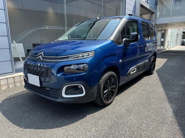 Car image 1