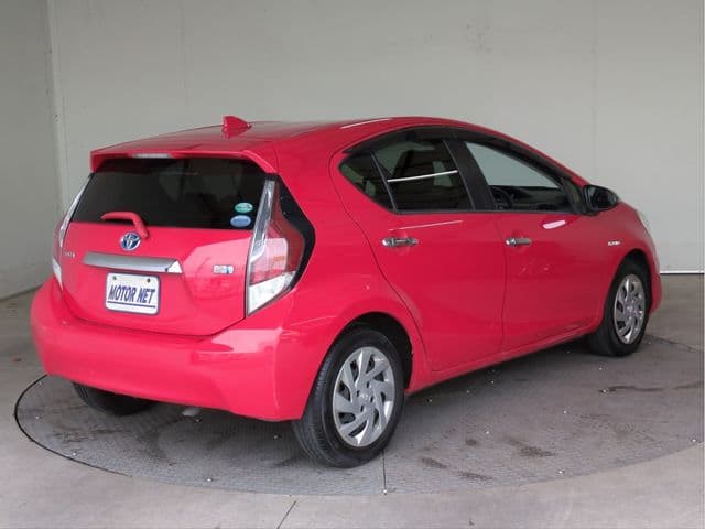 Car thumbnail 2