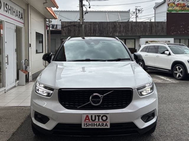 VOLVO
