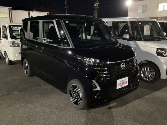 NISSAN ROOX