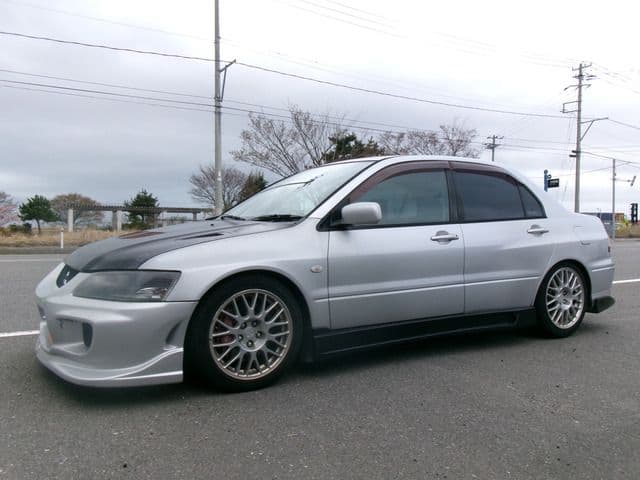 Car thumbnail 3
