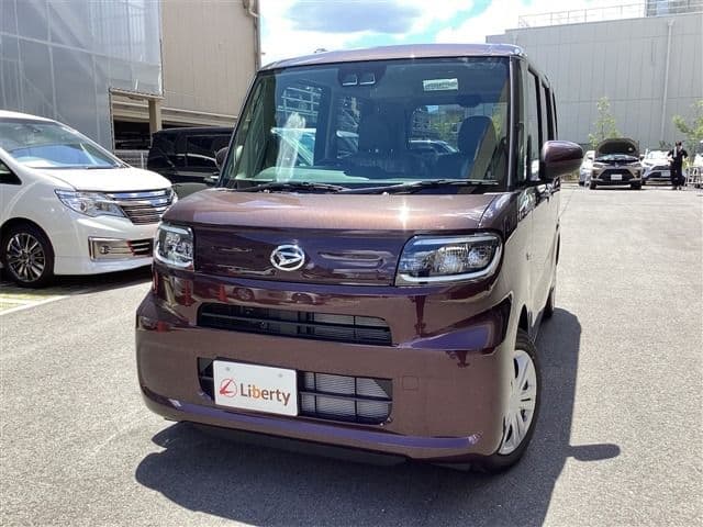 Car image 1