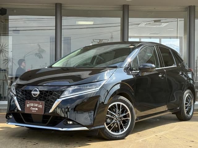 NISSAN