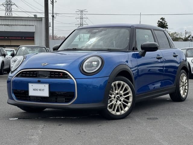 Car image 1