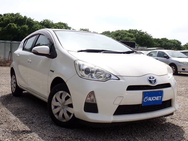 Car image 1