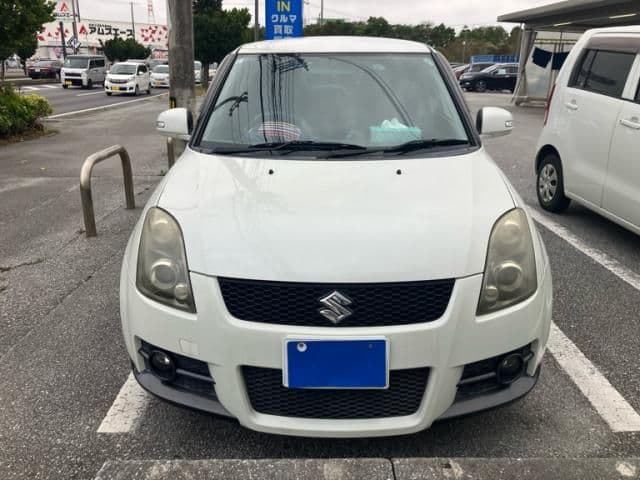SUZUKI