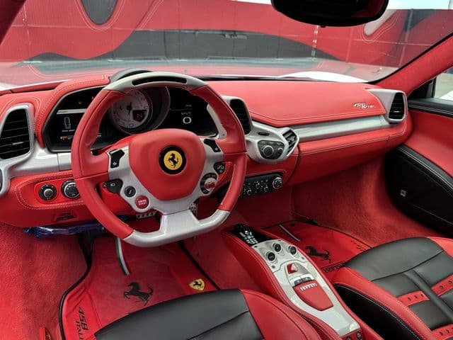 Car thumbnail 2