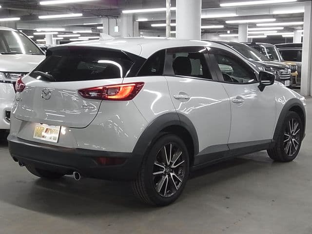 Car thumbnail 2