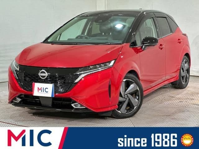 NISSAN