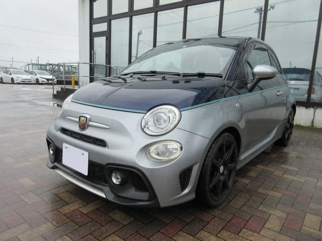 Car image 1