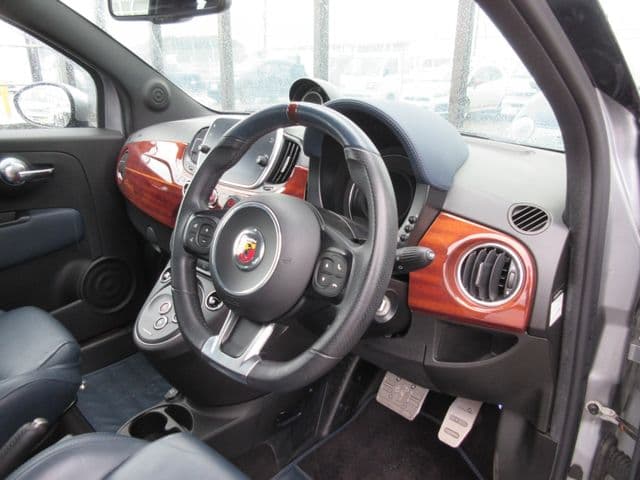 Car thumbnail 2