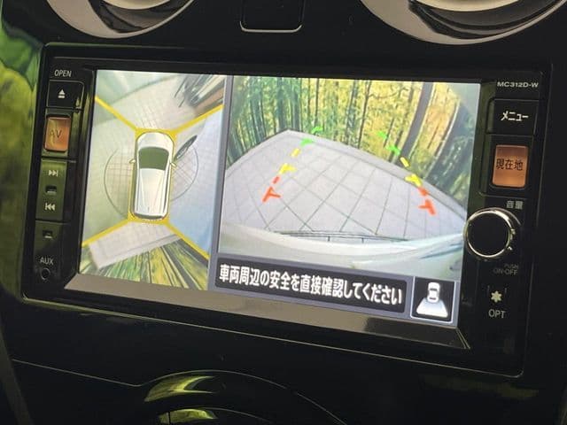 Car thumbnail 4