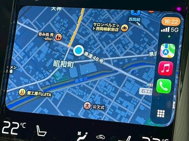 Car thumbnail 4