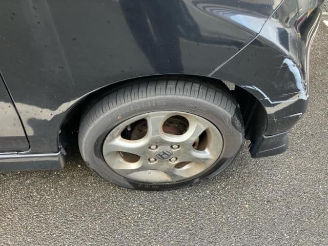 Car thumbnail 6