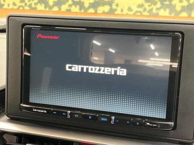 Car thumbnail 3