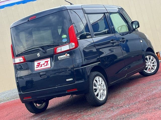 Car thumbnail 3