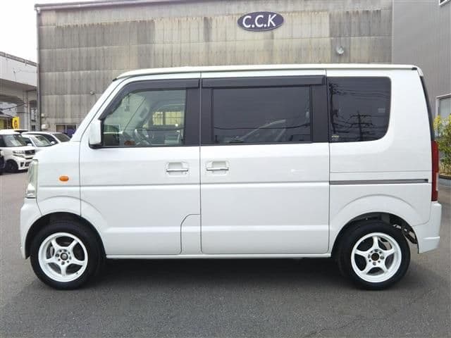 Car thumbnail 4