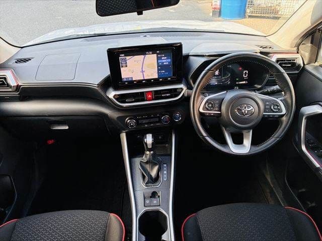 Car thumbnail 3