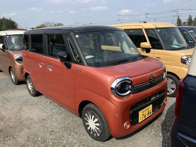 SUZUKI