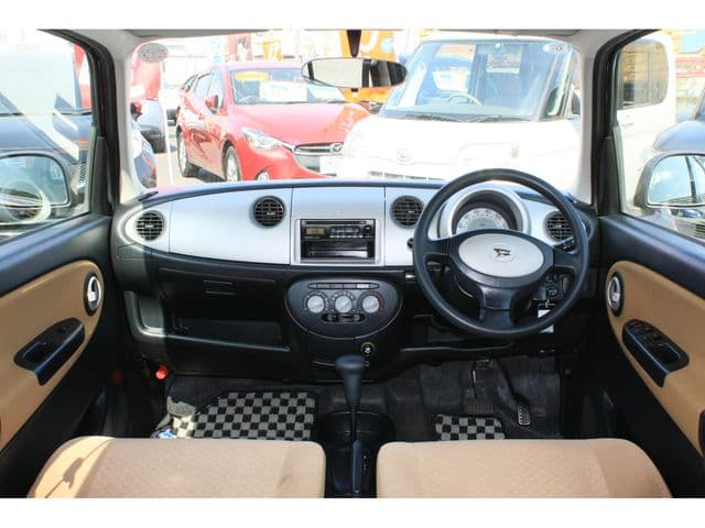 Car thumbnail 2