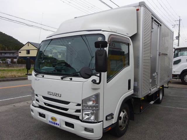 ISUZU