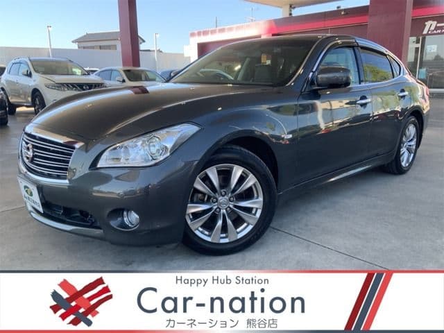 NISSAN