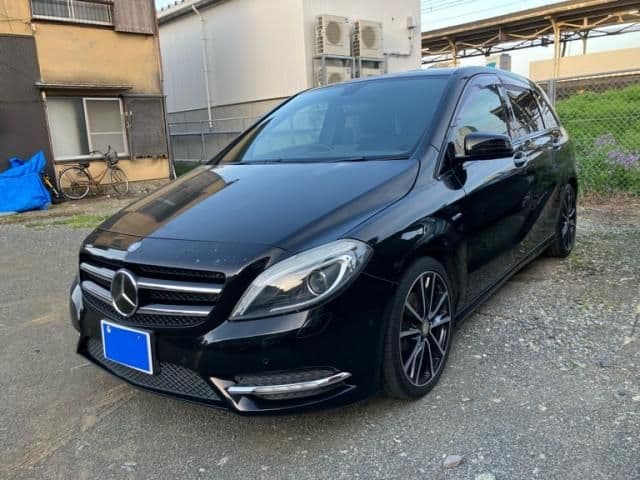 MERCEDES BENZ