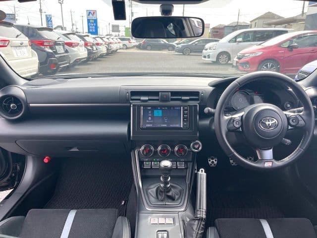 Car thumbnail 2
