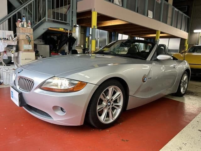 Car image 1