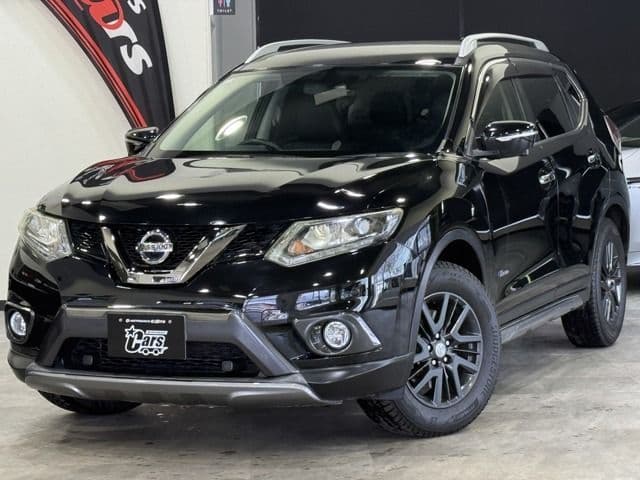 NISSAN