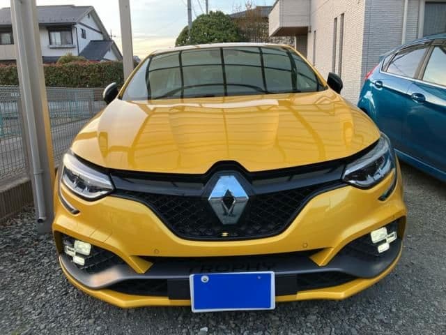 RENAULT